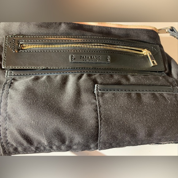 Zara Basic Pink Faux Fur handbag. 13”x9” . clutch - Picture 9 of 9